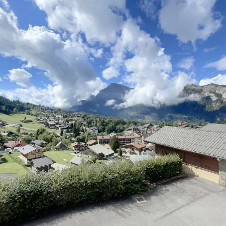 Apartment Cosy 4-5 Pers Avec Wi-fi, Parking, Proche Telecabine Et Commerces - Fr-1-572-81 Araches-la-Frasse