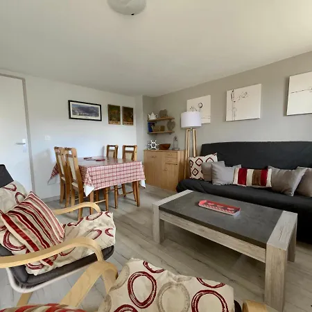 Apartment Cosy 4-5 Pers Avec Wi-fi, Parking, Proche Telecabine Et Commerces - Fr-1-572-81