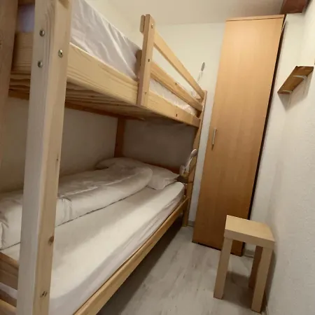 Cosy 4-5 Pers Avec Wi-fi, Parking, Proche Telecabine Et Commerces - Fr-1-572-81 Apartment Araches-la-Frasse